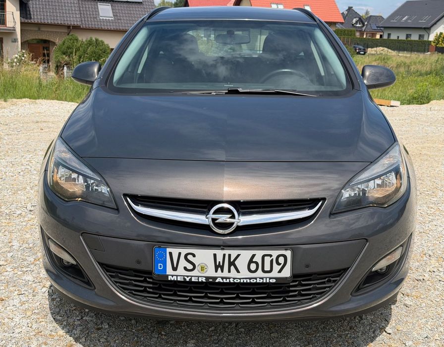 Opel Astra 1.4 Sports Tourer Navi Pół skóry Bezwypadkowe