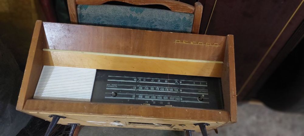 Радио-проигрыватель 1966 год