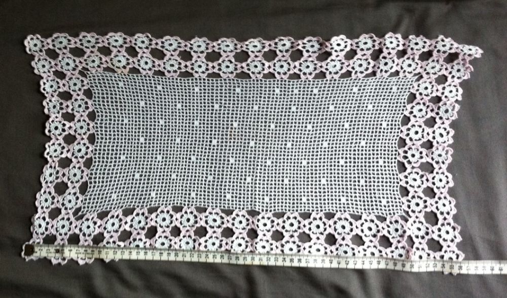 Rendas Toalhas Naperons antigas tudo feito á mão