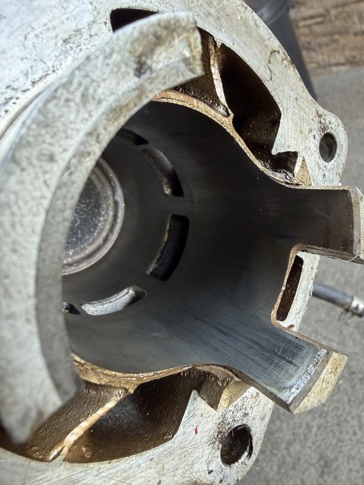 Motor yamaha Dtr 125