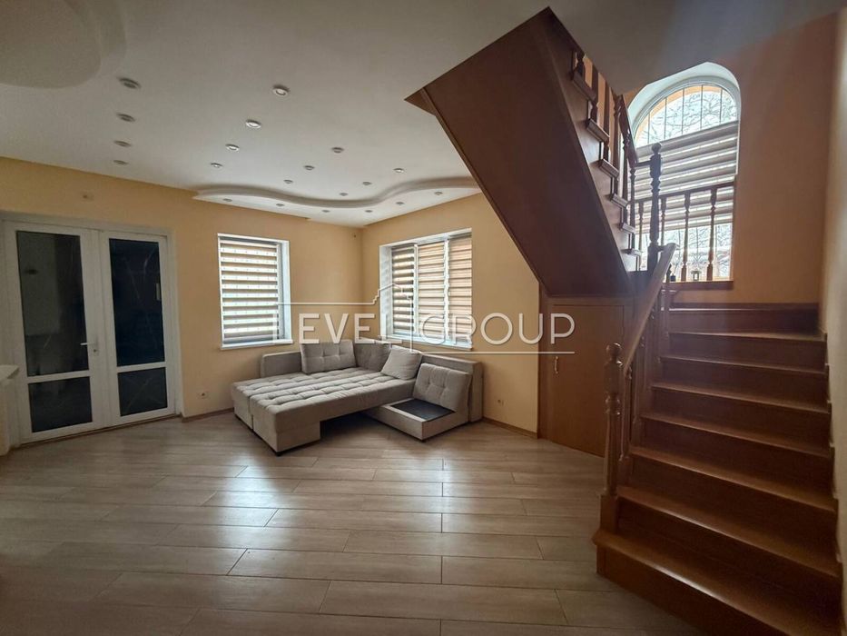 Продаж 111м, якісний ремонт “Заплава-2”, смт Козин поруч із Дніпром