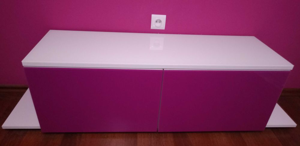 Szafka pod telewizor