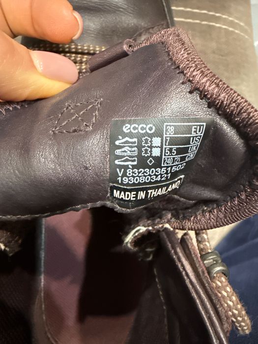 Жіночі черевики Ecco