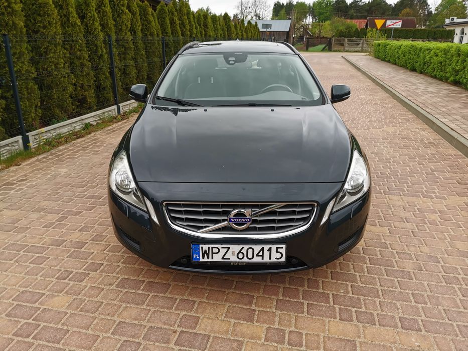 Volvo V60 Bezwypadkowy Zadbany Po Serwisie