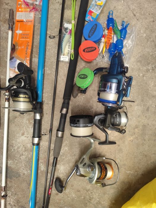 Vários artigos para pesca