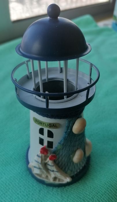 Peça para decoração são 2 faroisl