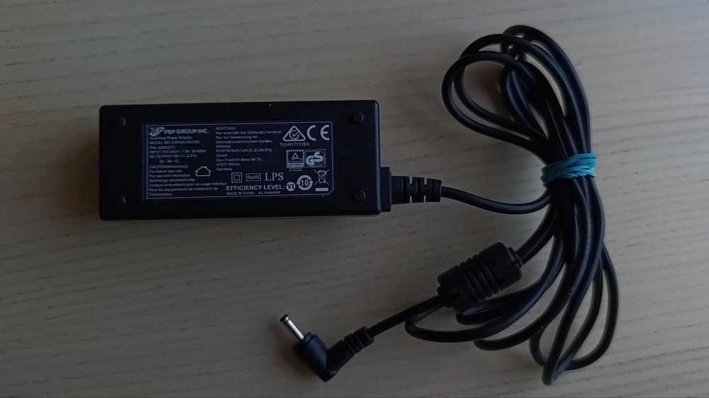 Блок живлення FSP GROUP 45W (19V 2.37A, 3.5×1,3 мм), оригинал