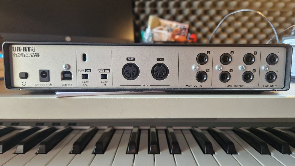 Steinberg UR-RT4 interface audio