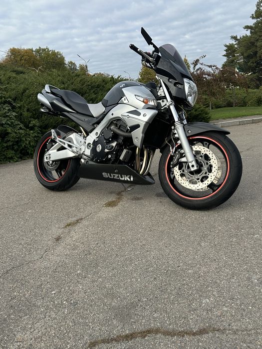 Suzuki GSR 400 2007 року