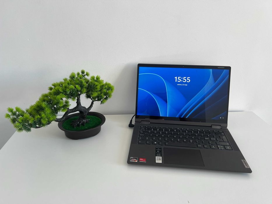 Lenovo IdeaPad Flex 5 Ryzen 3 4300U 8/256GB — działa w 100%, pęknięta szybka