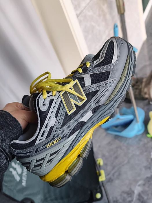 New Balance 1906U Castlerock Ginger Lemon