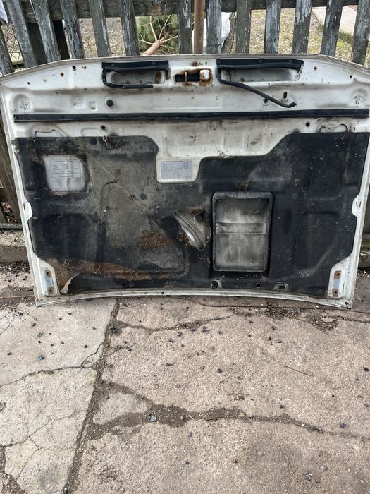 Капот mitsubishi pajero 2