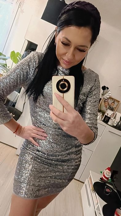 Piękna sexowna sukienka błyszcząca cekiny sylwester andrzejki studniów