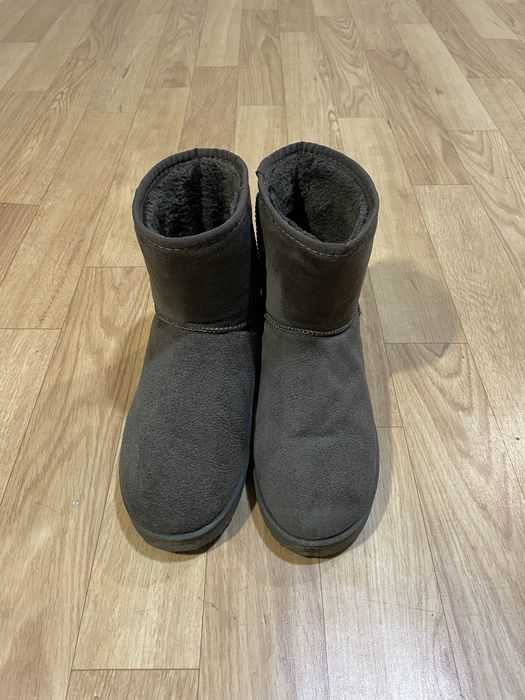 Жіночі черевики Уггі  UGG
