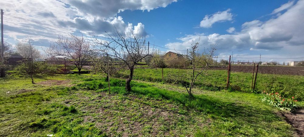 Продаж Будинку з гаражем + 25соток землі ( Євідновлення)