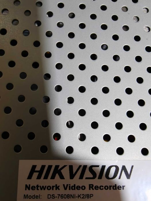 NVR Hikvision Usado com HDD 1TB DS-7608ni