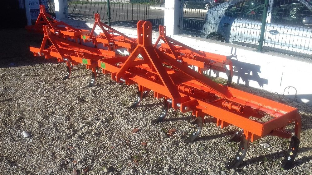 Escarificadores NOVOS de mola dupla