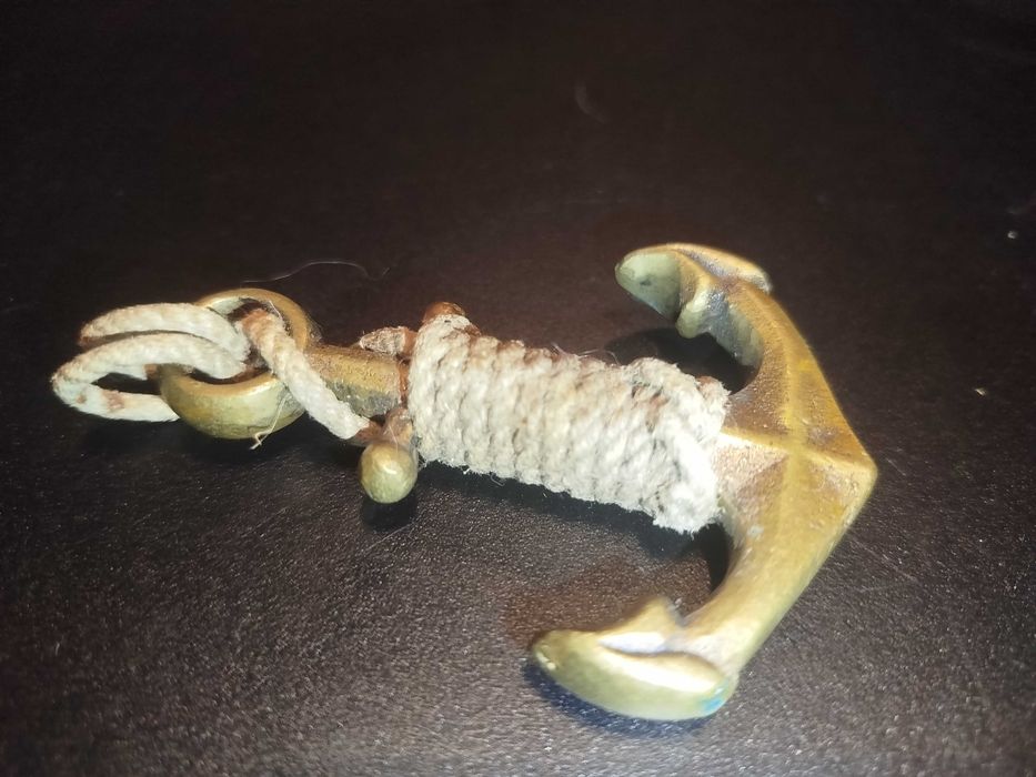 Âncora antiga, com 8 cm