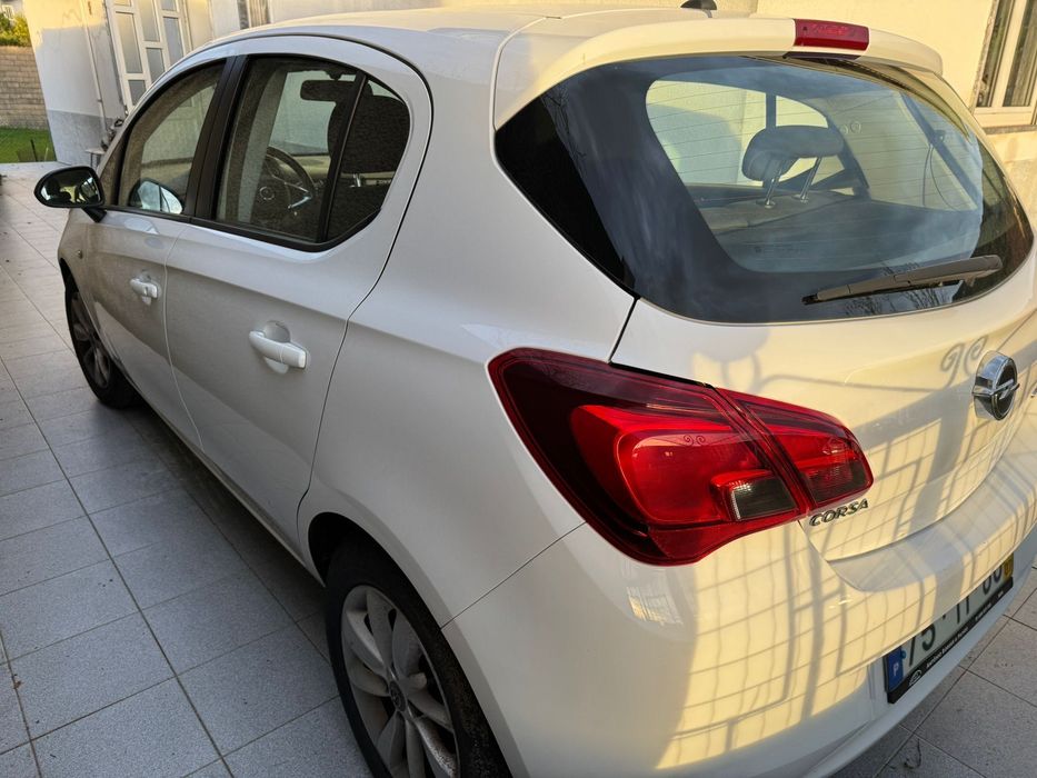 Opel Corsa Ecoflex 2017 Baixa quilometragem