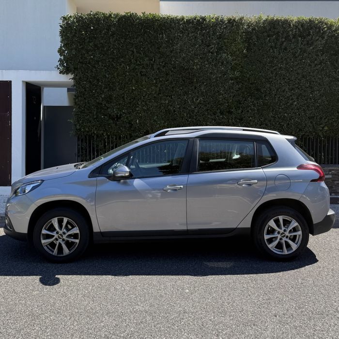 Peugeot 2008 1.2 TPh 2017 55km **DESDE 139€**