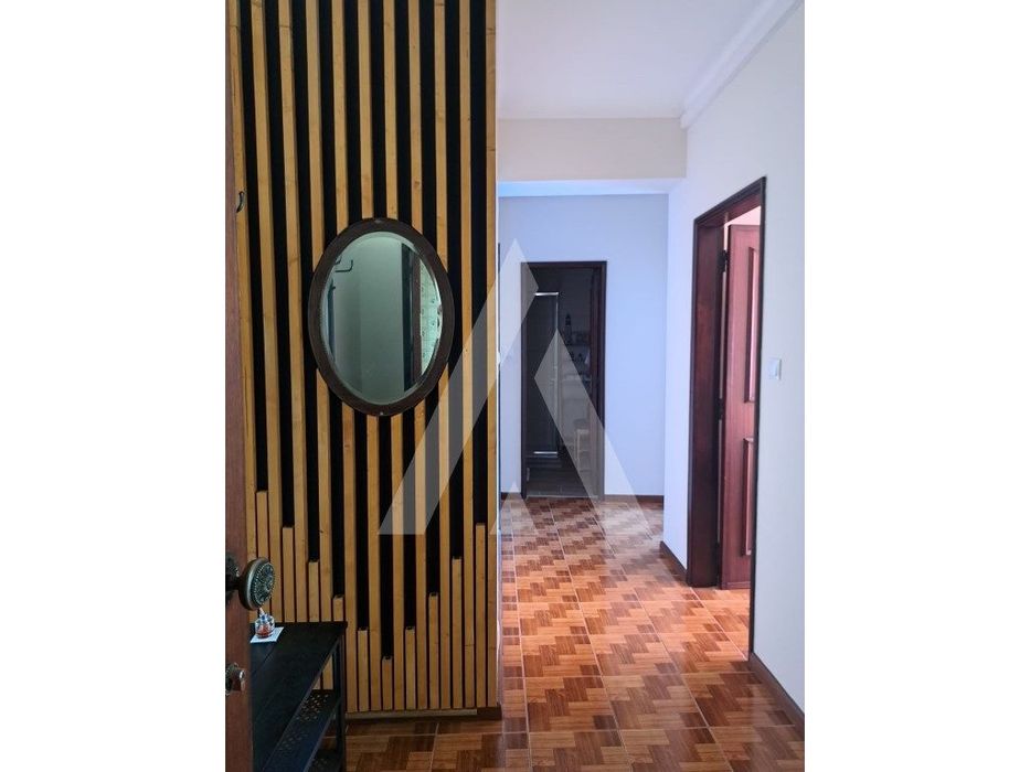 Apartamento T2 com terraço no Bairro do Liceu