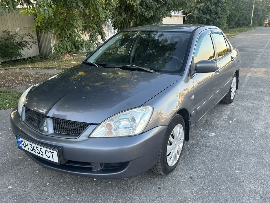 Mitsubishi lancer 9