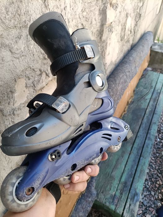 Продам    Ролікі