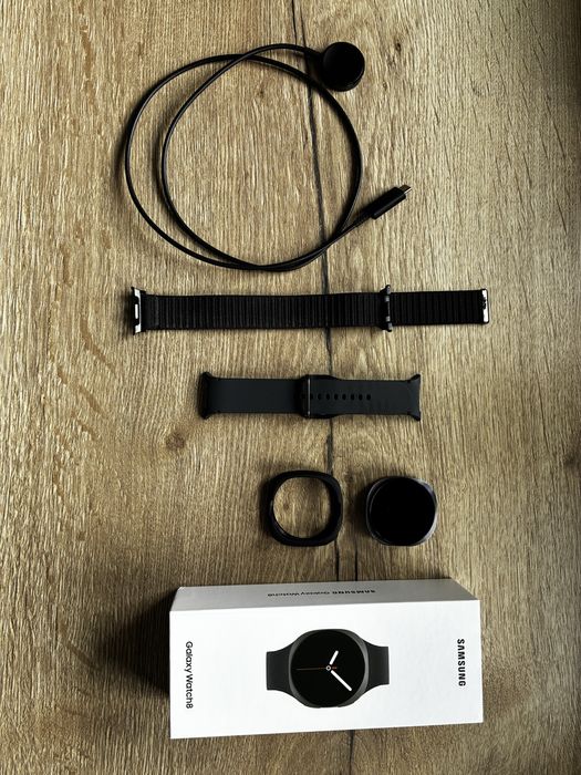 Samsung Galaxy Watch 8 44mm LTE (Gratis Nylonowy Pasek i Etui)