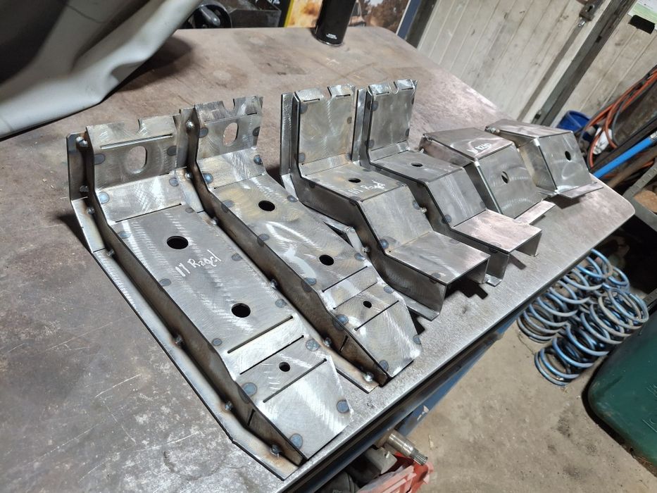 Reperaturki mocowań karoserii Nissan patrol gr y61
