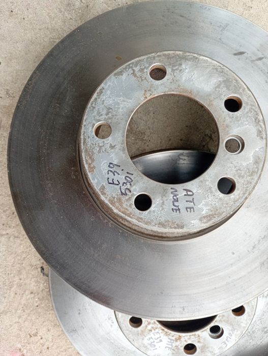 BMW E39 530i hamulce przód komplet 3.0i