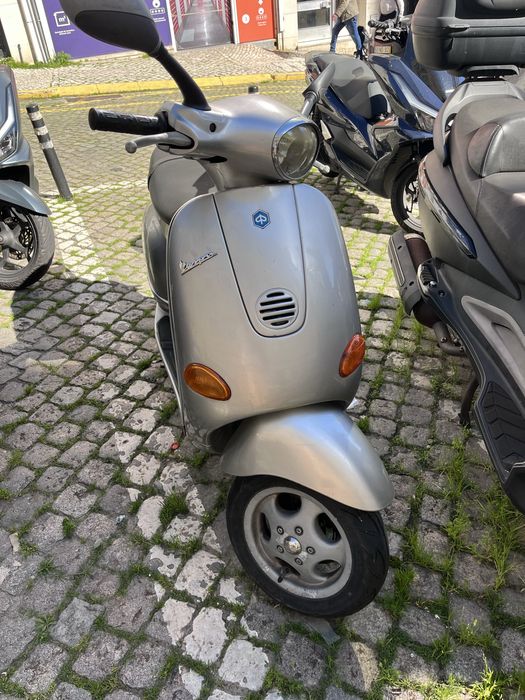 Vespa Piaggio et4
