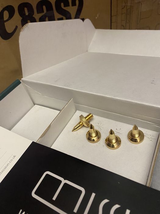 Mission e8as2, 36кг. сабвуфер 500вт