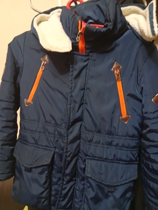Курточка зимняя детская