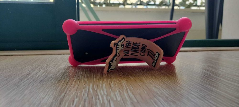 Capa Telefone ALE-HOP