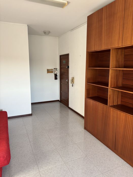 Aluga-se escritório