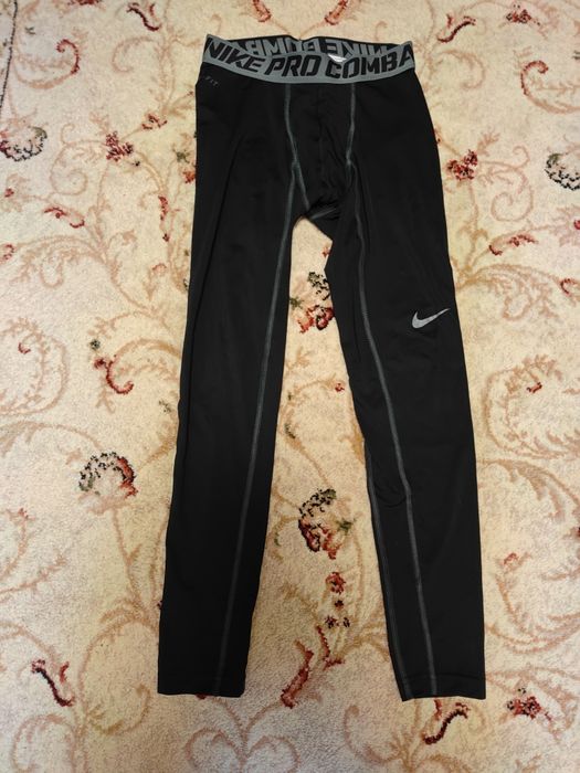 Термобілизна, тайтси Nike Pro Combat 

850 грн.