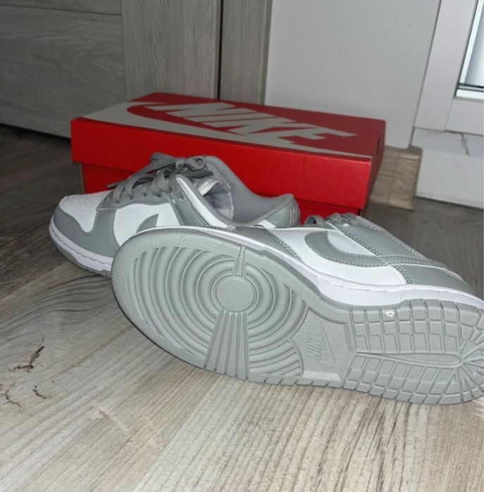Sprzedam nowe buty nike
