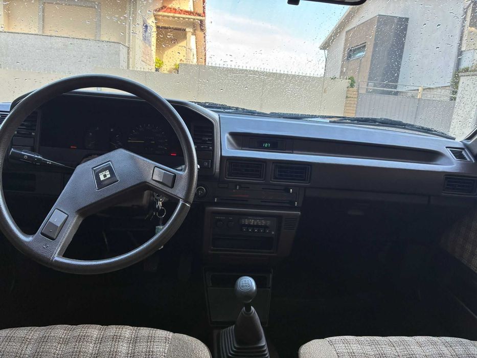 Toyota Corolla DX 1300
