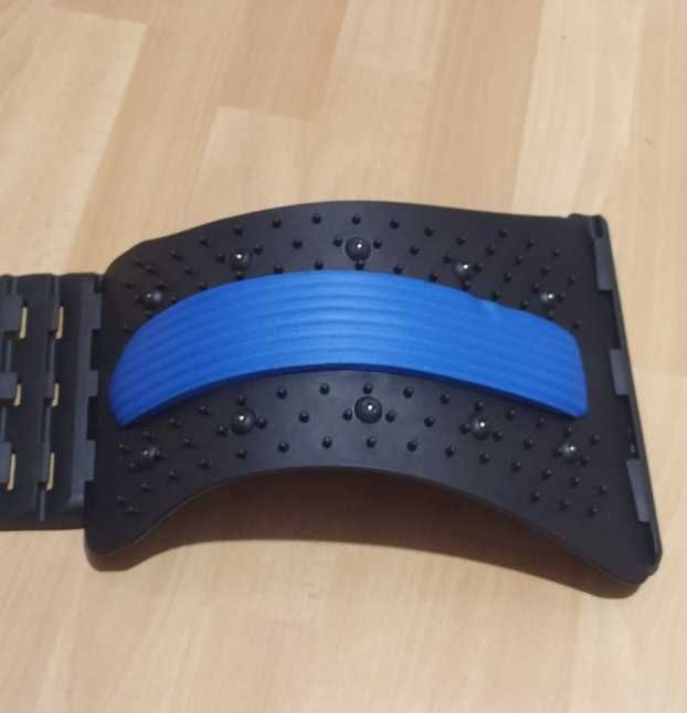 Przyrząd Do Rozciągania Pleców Masażer Z Magnesami Na Krzesło Fotel