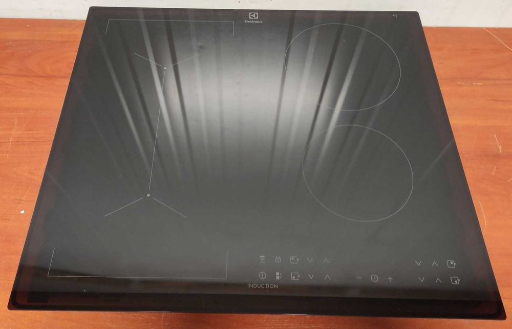 Płyta indukcyjna Electrolux LIV63431BK 60cm Bridge Boost OUTLET 28JG40