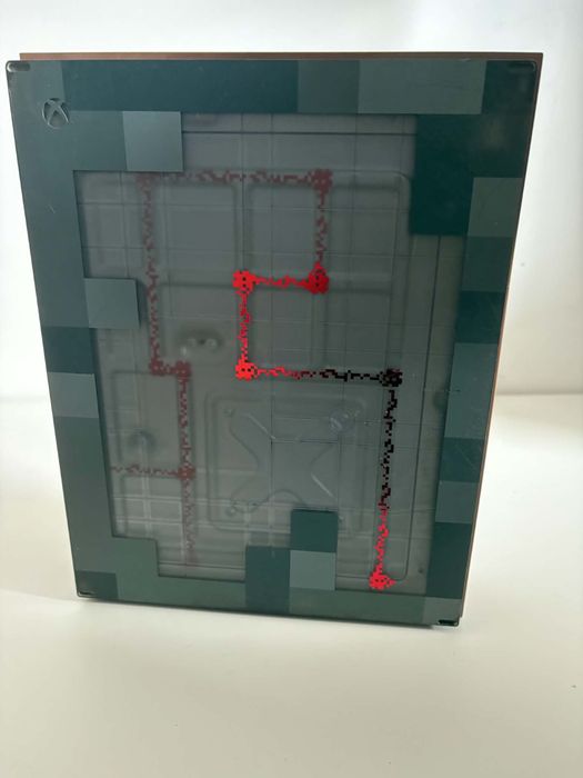 Xbox one S limited edition minecraft 1 Tb plus kontroler