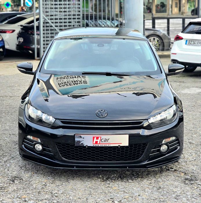 Volkswagen Scirocco 2.0Tdi 140cv "Look R"
