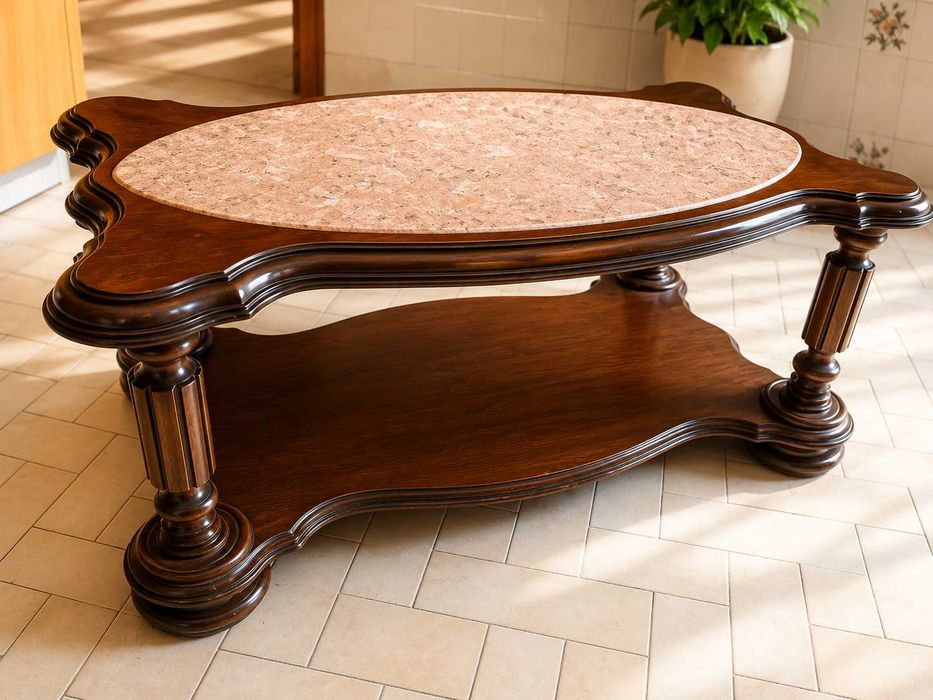 Mesa de centro em madeira e mármore