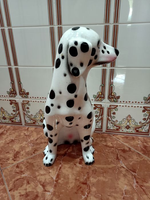 Cão dálmata em loiça enfeites casa quarto apartamento vivenda escritór