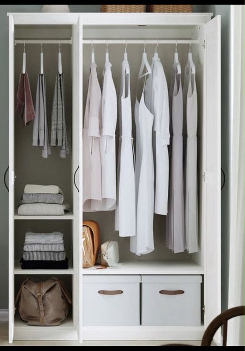 Roupeiro IKEA semi-novo