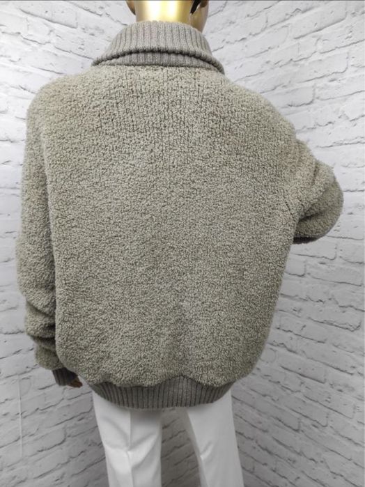 Бомбер тедді від Cos