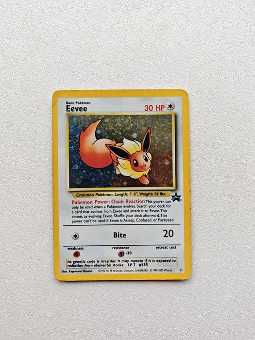 Vendo carta rara do Eevee