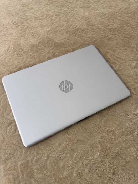 Ноутбук HP 15-dw0037wm