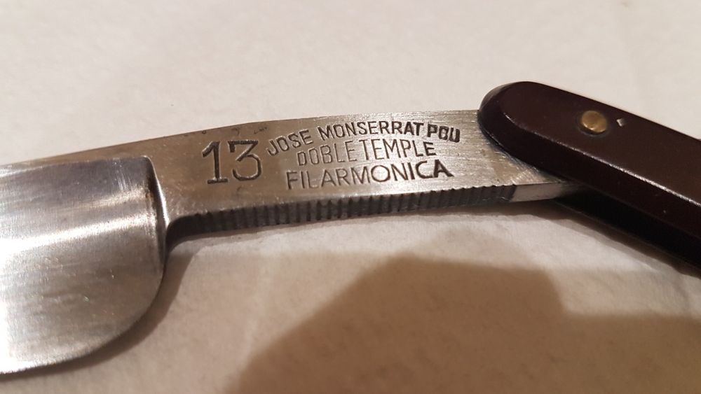 Navalha de barba Filarmónica Doble Temple N°13 José Monserrat Pou