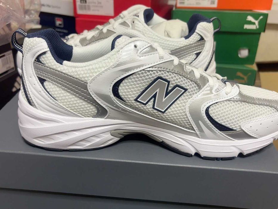 New Balance MR530 SG Niebieski r.40
